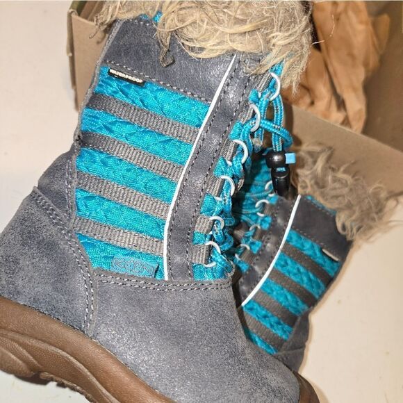 Keen Girls Wapato WP Winter Boots Dark Gray Aqua Size US 9  Waterproof Snow New - Picture 8 of 13